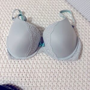 Victoria’s Secret Body by Victoria Perfect Shape Blue Lace Bra